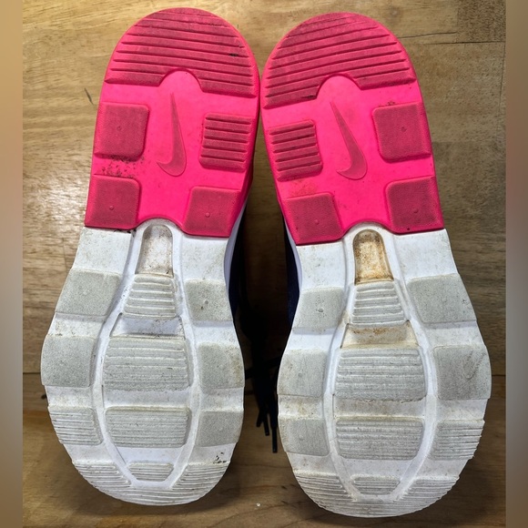 Nike Air Max Motion 2 Womens Size 7 Shoes Sneakers Navy Pink Blast CZ7996-400 - Picture 8 of 10